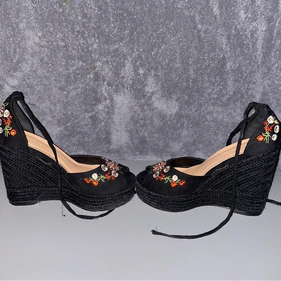 ASOS Shoes TAMIKO Size 4 Embroidered Black 4” High Wedges - Picture 7 of 15